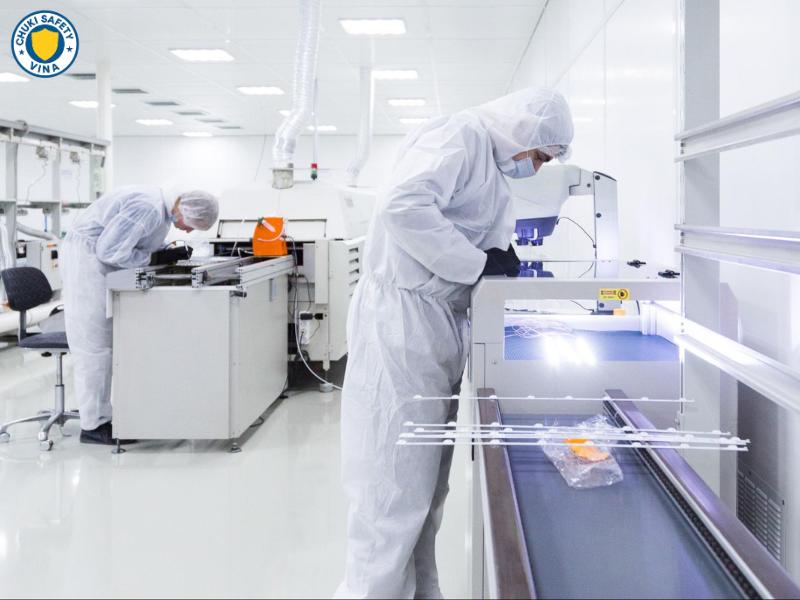 Phòng sạch soi kính là gì? Thế nào là phòng sạch đạt chuẩn?